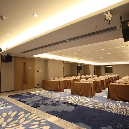 Shenzhen Kaileiston Hotel Екстериор снимка
