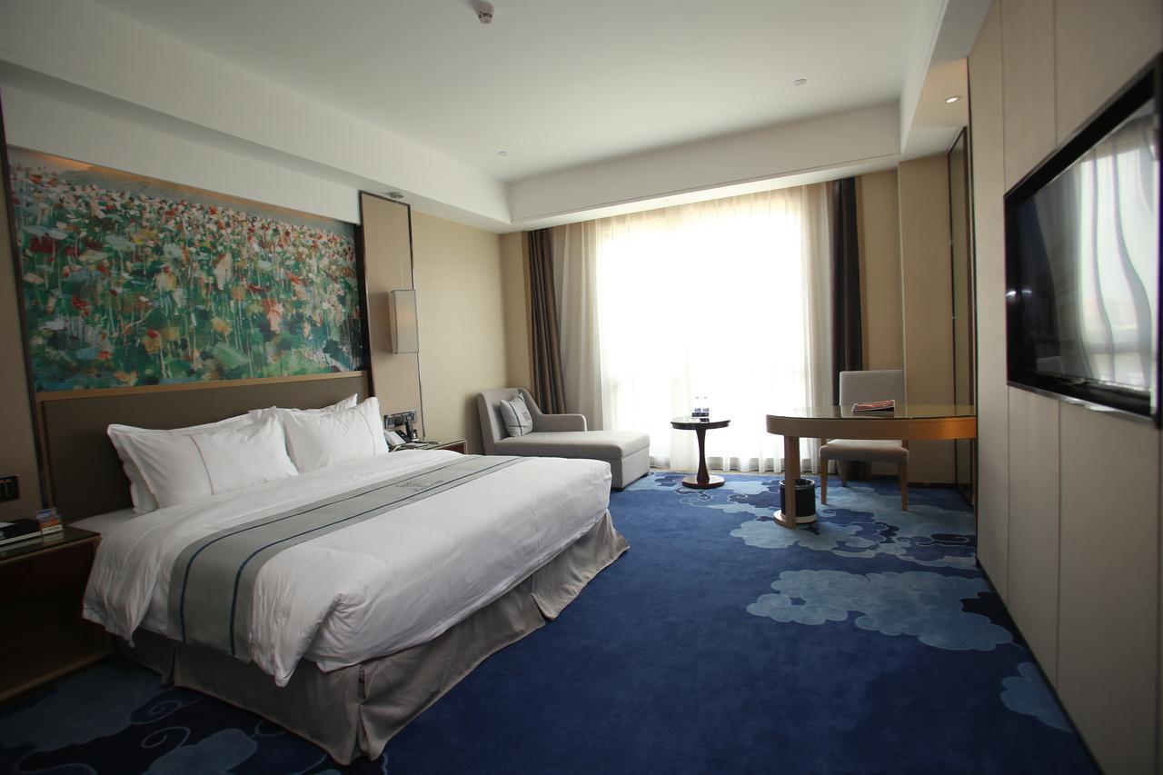 Shenzhen Kaileiston Hotel Екстериор снимка
